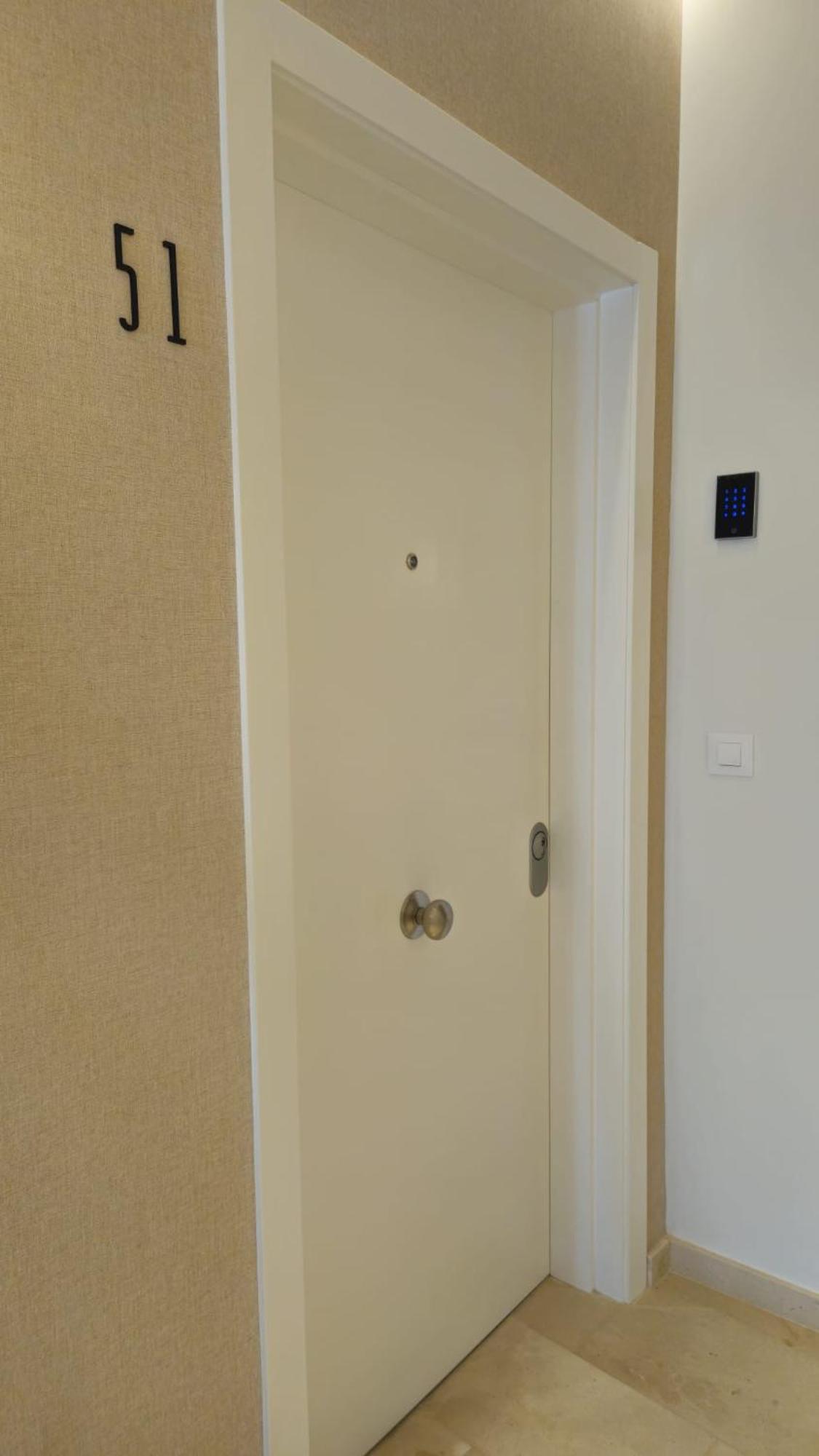 Imperial Apartamentos Βαλένθια Εξωτερικό φωτογραφία