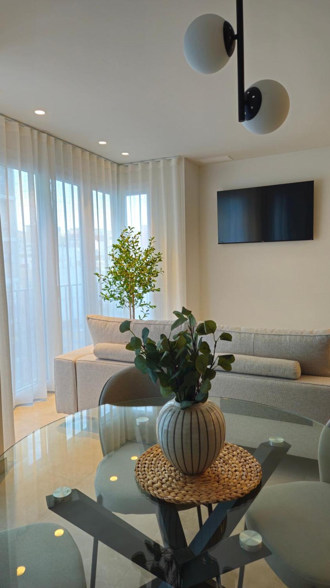 Imperial Apartamentos Βαλένθια Εξωτερικό φωτογραφία